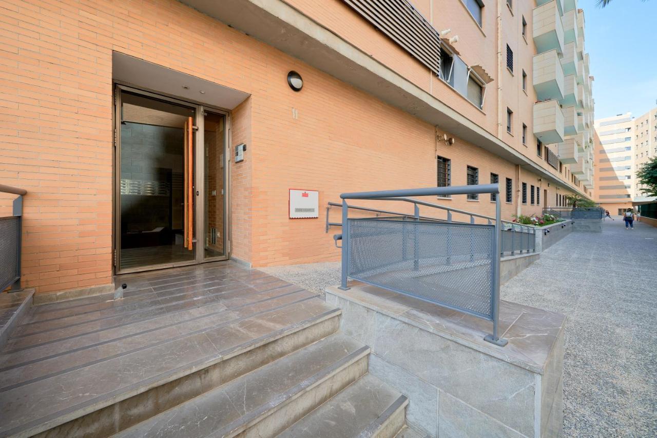 Alterhome Apartamento Con Piscina Maria Zambrano Malaga Exterior photo